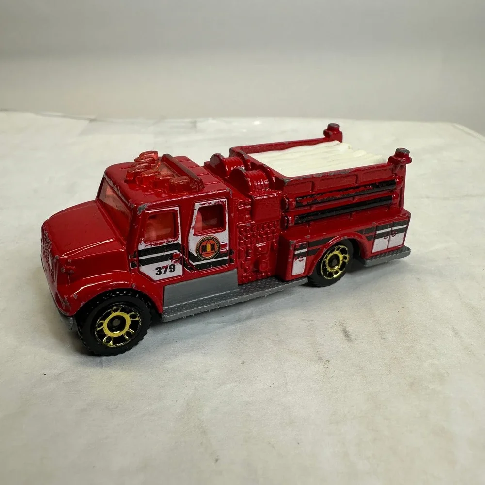 Matchbox International Pumper Fire Truck Red Diecast 1100‎ Scale MB379